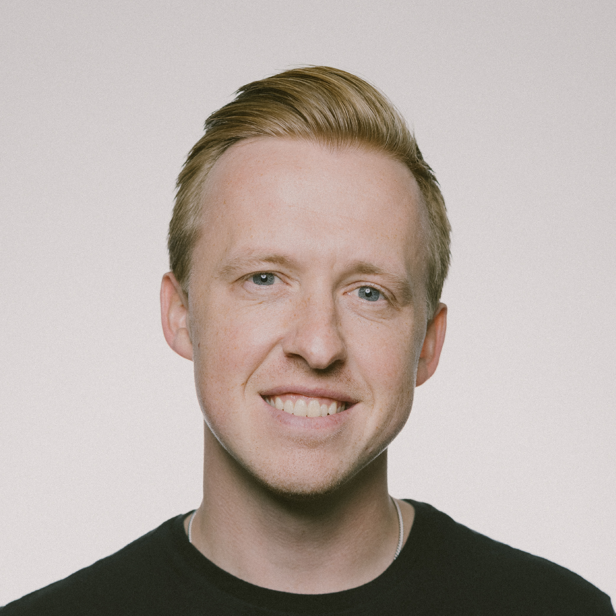 Athenaeum-Center-presents-Fr Mike Schmitz-Chicago-Theatre-Season 2425-Alex Jones